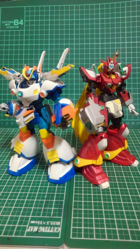 ねんがんのディナイアル・ゼロとのツーショット
アーマー装着の為に本体は小さめに作ったのでいい感じに身長差が