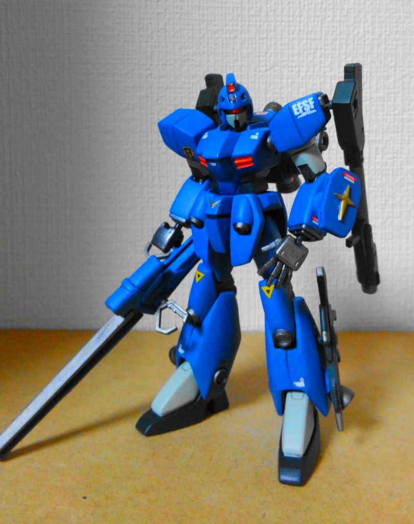 ジャンクになっていた旧キットのジャベリンのパーツをかき集めてHGUC風にしてみました。