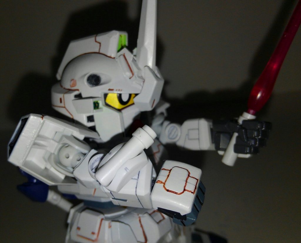 ビームトンファー。1/100ストフリのサーベルをラック毎移設。SDCSサイズに合わせてサーベルを短くしてみました。