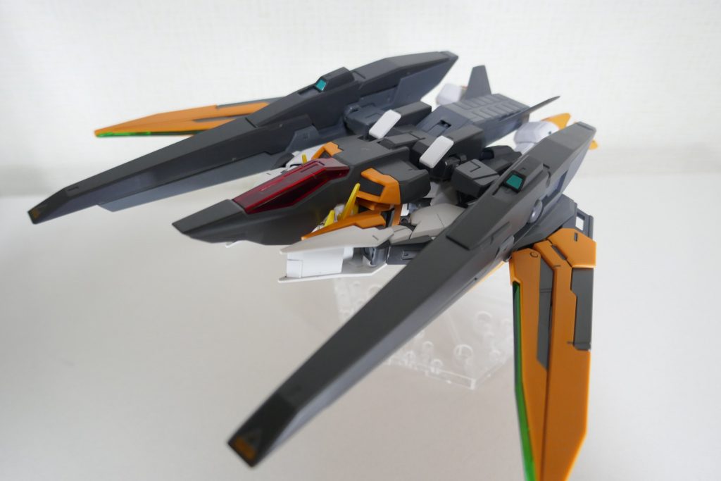 フライトポジション。