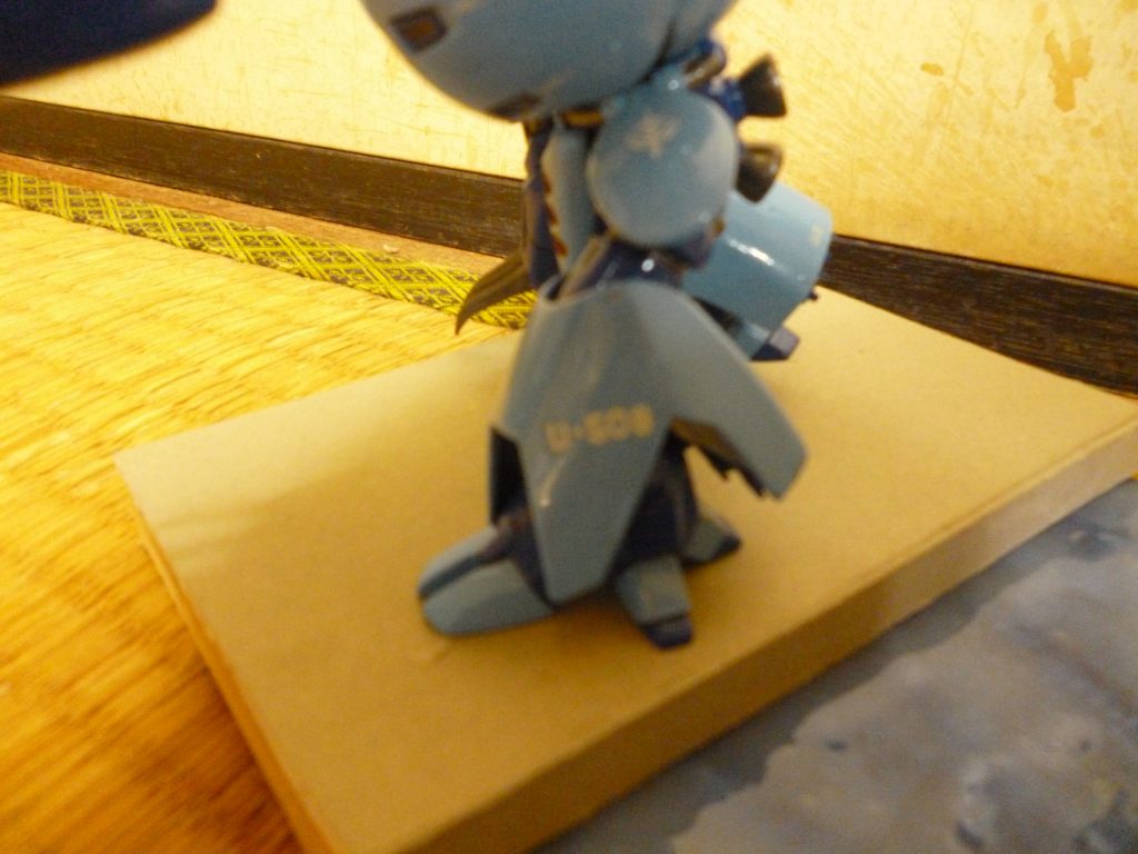 ピンボケで申し訳ありませんが、所属している潜水艦のマーク(U‐508)です。
ちなみに508ナンバーの元ネタは、ガンダムと同じくらい大好きな「スト〇イクウィッ〇ーズ」からです(笑)。