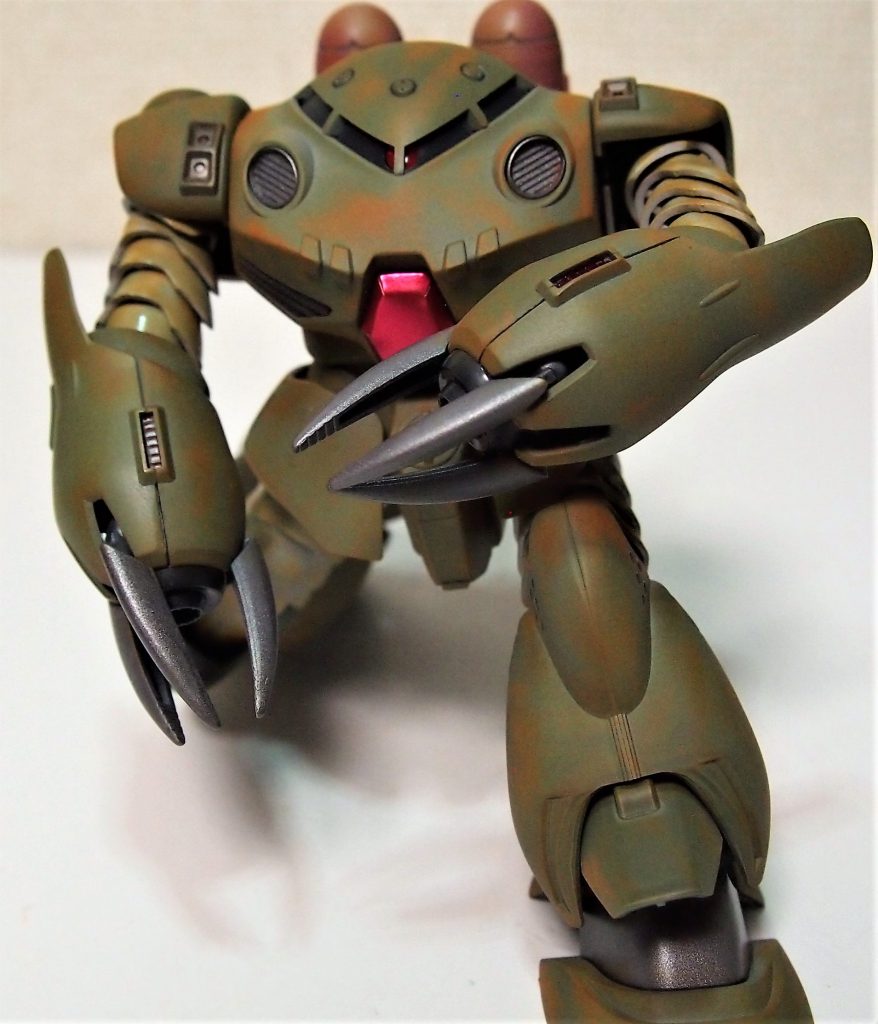 しゃがみポーズ