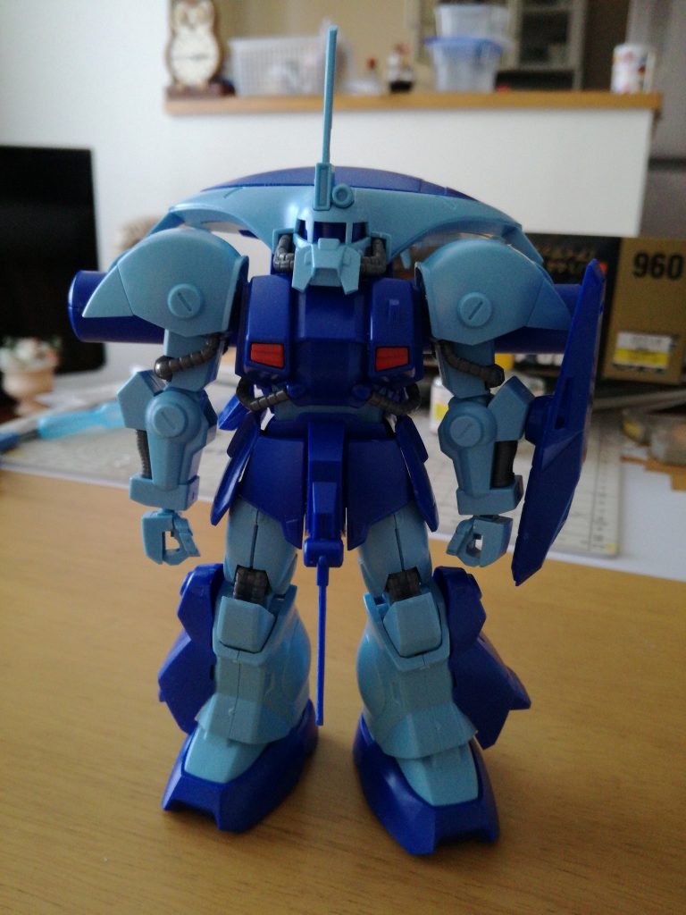 仮組状態。これはこれでいとおしいフォルム。