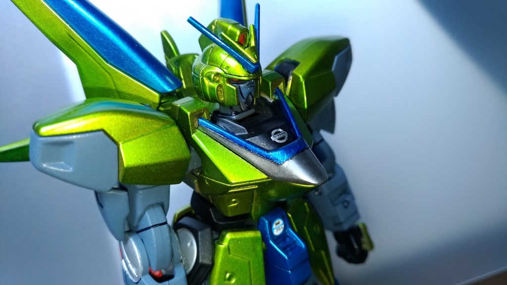 日産エンブレムは念のためにカルロスゴーン就任前の物にしています。