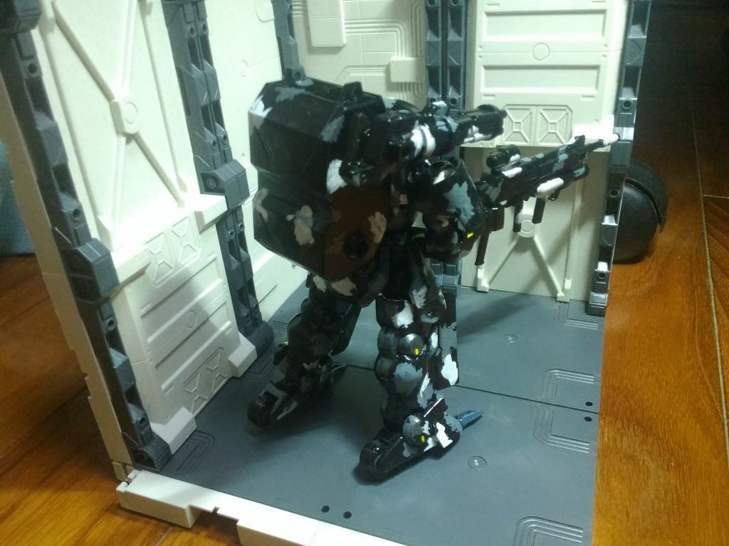 一応背部も塗ってます