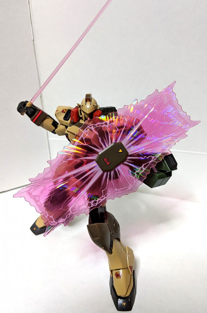 武装面にも変更はなく、ガンイージと同じ物が付属してます