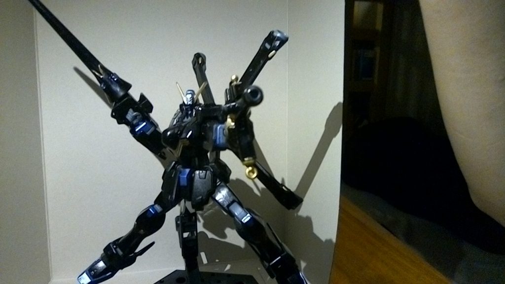 クロスボーンガンダムX2–2枚目/制作者：@Carius32