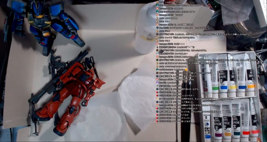 塗る前の素組み（厚塗りイメージ用の過去作のバーザムが出てます）