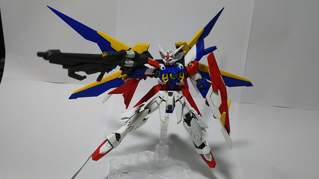 翼がX字に広がり、SEED撃ちが似合います。