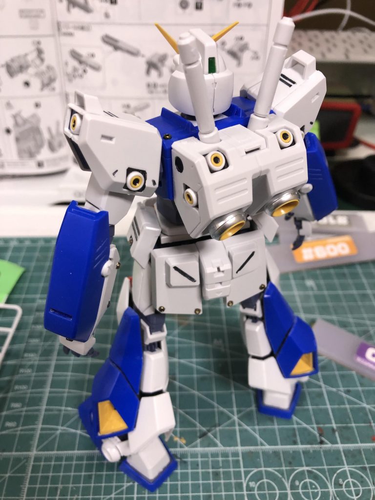 MG ガンダムNT-1 Ver.2.0–4枚目/制作者：いま