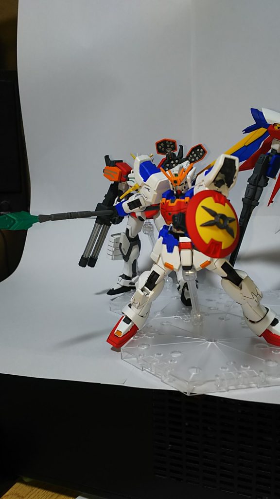 ジーエンシェンロンガンダム