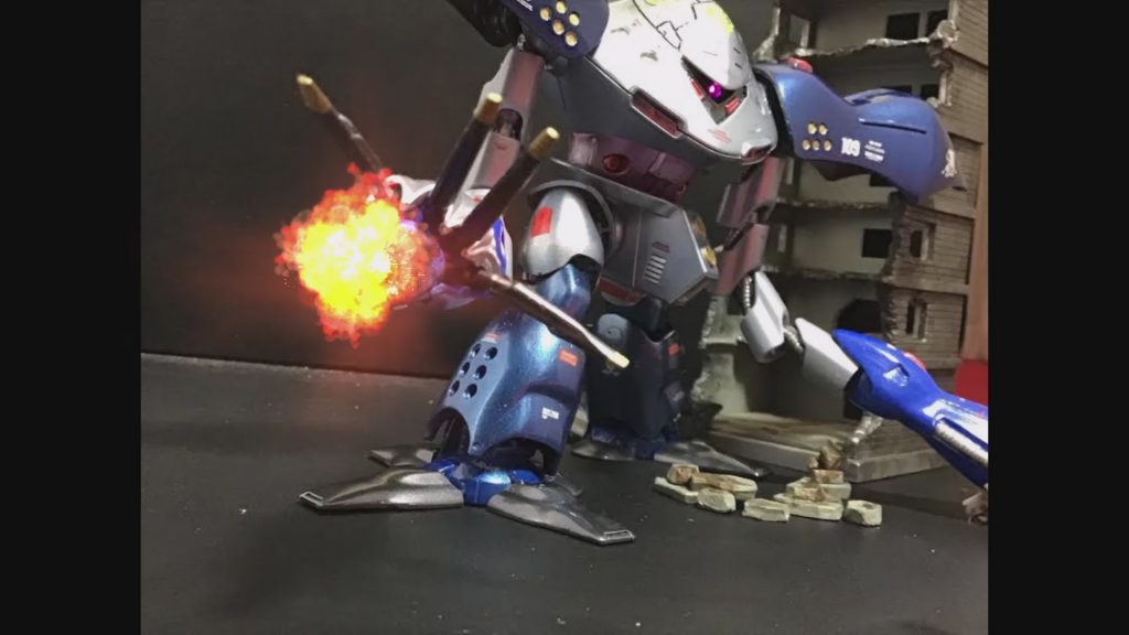 ワンコ相手にミサイルを!! なんと非情なパイロットw