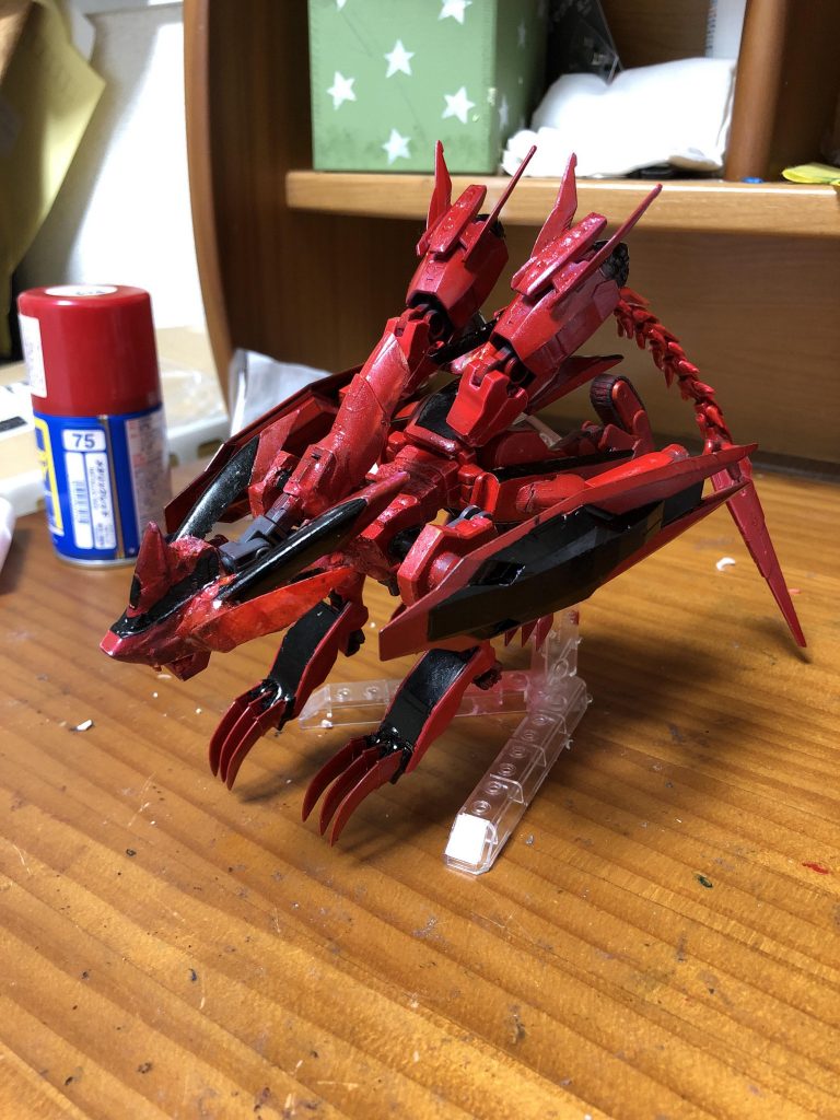 バックパックを回転してジョイント部分に頭を付ければ完成です。