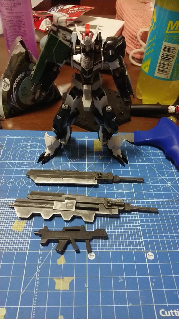 武装も改造してつくりましたが、自分の中で、しっくりこずボツに。(笑)