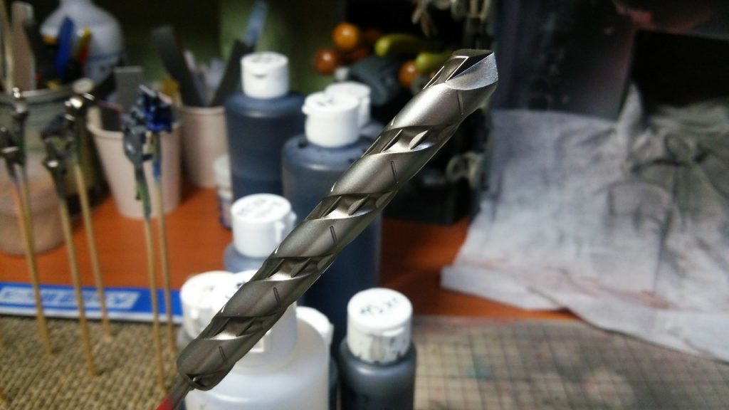 地味にメタリック系3色グラデとクリアコートしてます