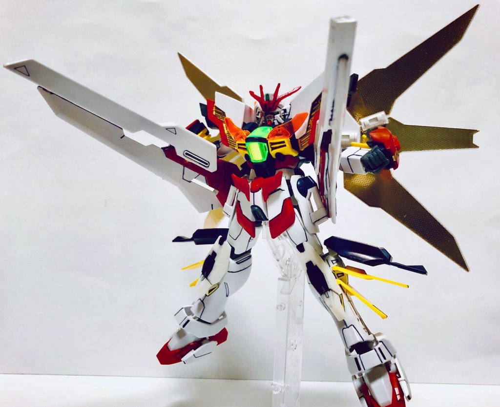 「マルチサテライトウェポン・ツインサテライトキャノン」
ダブルエックス勇の最大火力。このモードで一発発射するとしばらく動けなくなってしまうので、動きの遅い巨大エネミーや敵拠点に対して使う場合が多い。