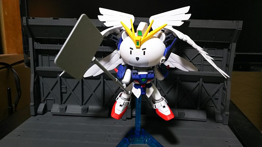 プチ殴り ビームサーベルがないのでプラカードで。