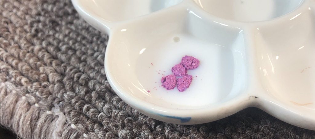 墨入れは、デュオクロムの顔料とアクリジョン のクリアを混合したものを塗装してます♪