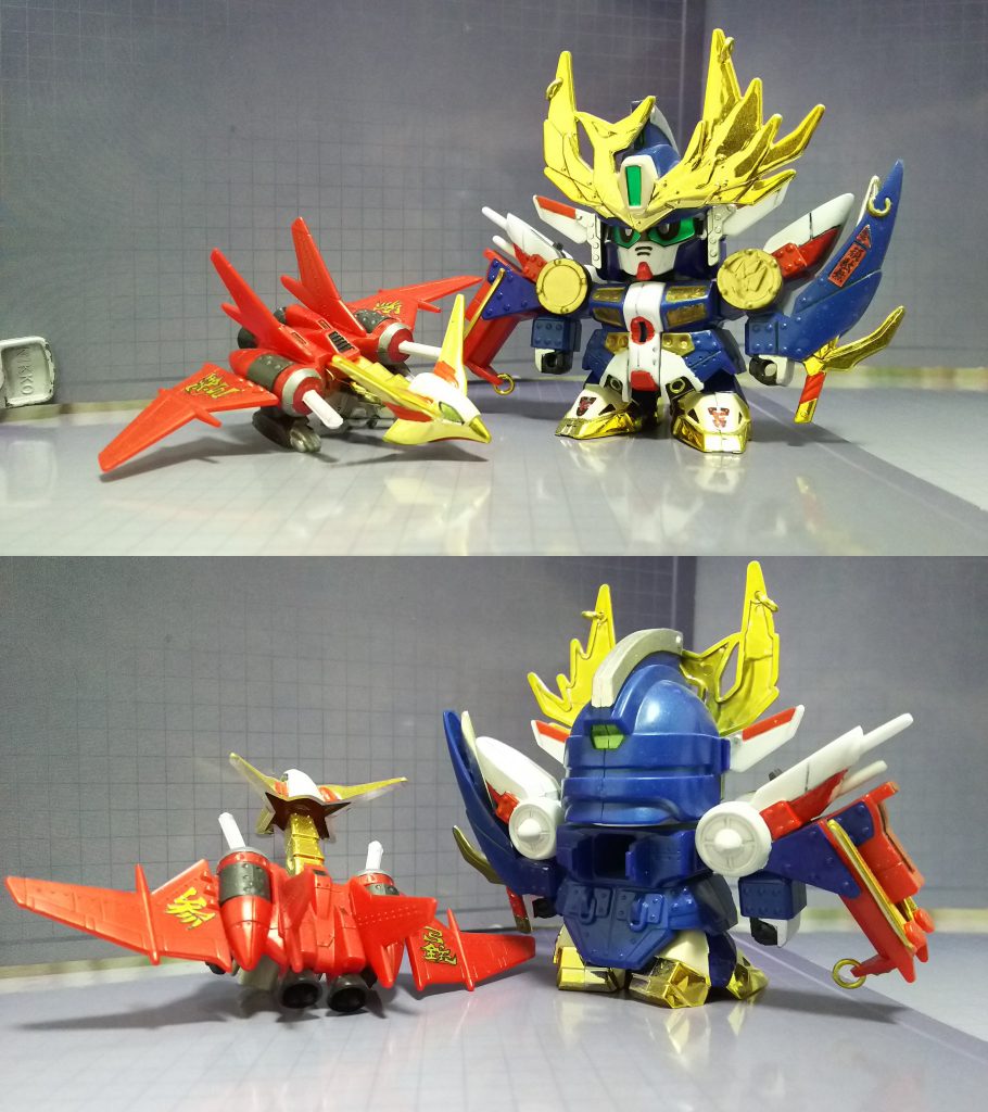 こう見えてからくり一門に属する技術者キャラ、と判明したのは登場からしばらく後のこと。
お供の魂駆羅星(コアクラスター)も幼なじみの千生の伐折羅曼蛇(バサラマンダー)と違って自作の支援メカ、と判明したのもやはりしばらく後のこと。
SD戦国伝は生身とマシンの区別がつきにくいものです。
この魂駆羅星は兄の大牙も(パーツ流用の都合で)持っていますが、
彼のものはプロトの名が付くので本格的な運用は弟に譲ったのでしょうか。
或いは魂駆羅星はからくり一門の基礎であり、魂大牙に移行した大牙に対し飛天は自分のものとして鍛え磨き上げたとか。
(光の巨人のスペシウム光線的な)
してみると弟の爆流も魂嵐弾亜(コアランダー)以前に自分の魂駆羅星を持ってたりしたのかもしれません。