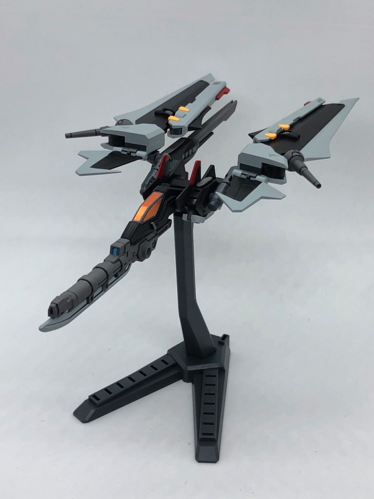 巡行形態。ノワールブースターの基本形態。バランスがもっとも安定している形態のため操作がしやすい。使用できる兵装は機首のソードライフルとフラガラッハ3ビームブレイドの柄に仕込まれているビーム砲でありこの形態でもそれなりの火力を誇る。