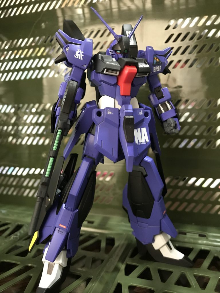 CEの世界から転移してきた元ザフトのコーディネーター
ラクス.クライン親衛隊
エステル.グランツ少尉♀
彼女はロンドベル治安維持遊撃部隊に正式に編入されマサキ少尉とともに
再編成された、新生チームライトニングの一員として、マサキ少尉の乗機であった
ライトニングリガズィ5号機
ライトニングトリスタンに乗り地球圏の治安維持の任務に就くのであった。
という妄想炸裂であります。
※スパロボのノリでご覧ください💦