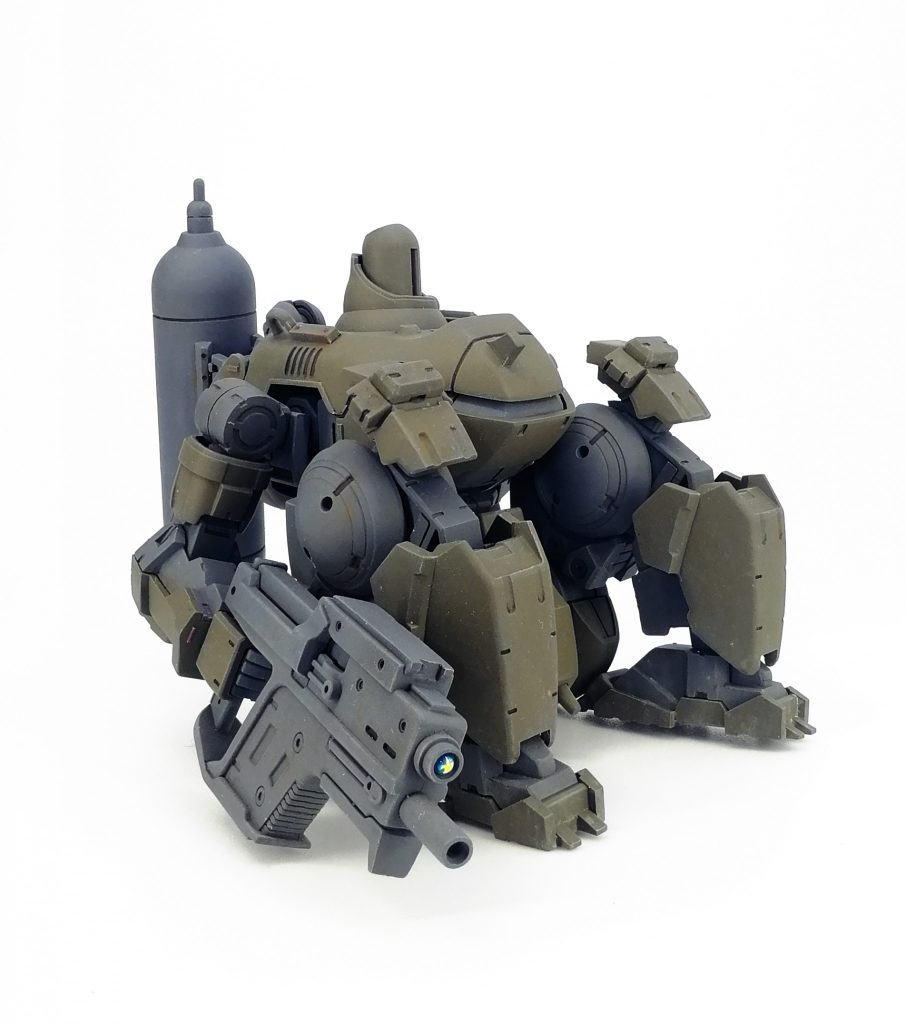 降着姿勢。基本的に膝関節の下の方は脛として扱って可動させない感じですが
使えばここまで座れます。