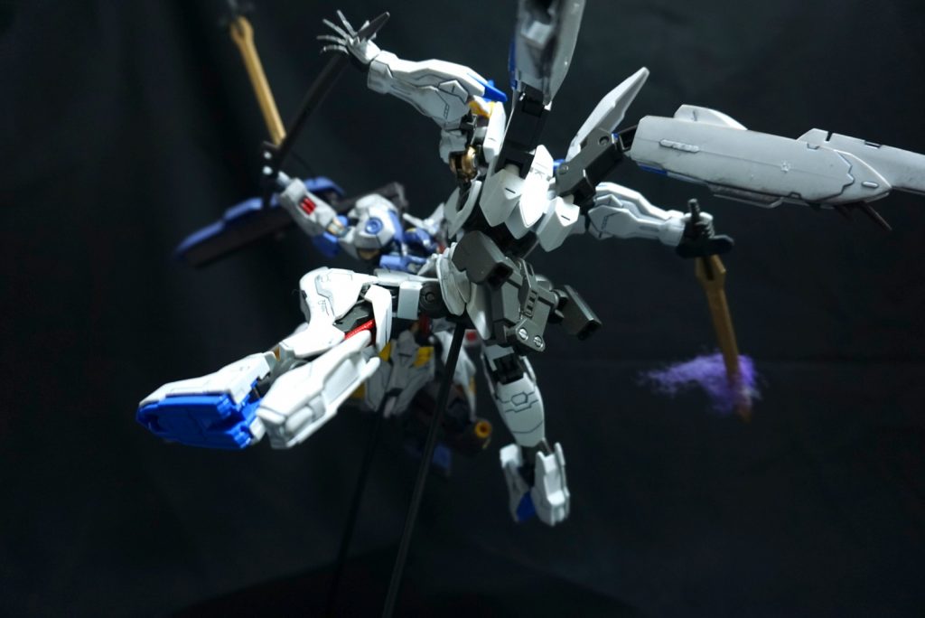 ヴィネット【オレを見ろ！】–4枚目/制作者：カミオ