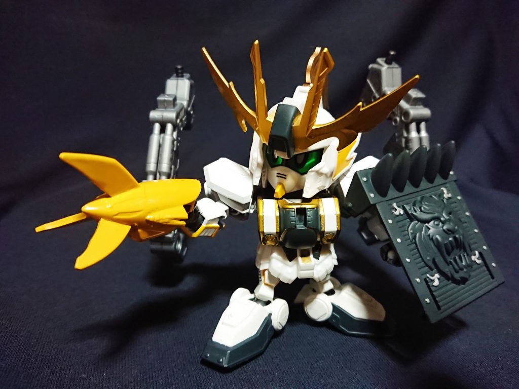 公孫瓚がEz-8に対し息子はアトラスガンダムです。
Ez-8のようにシンプル+公孫瓚より強化された見た目、ということでアトラスに設定しました。
公孫続は公孫瓚同様に三国志序盤で退場しますが、賈充サイコ・ザクのライバルということで生かす設定としました。
他にも以前制作の趙広セカンドVと同じく、真白馬義徒の設定として特殊な武器や大盾を装備しています。