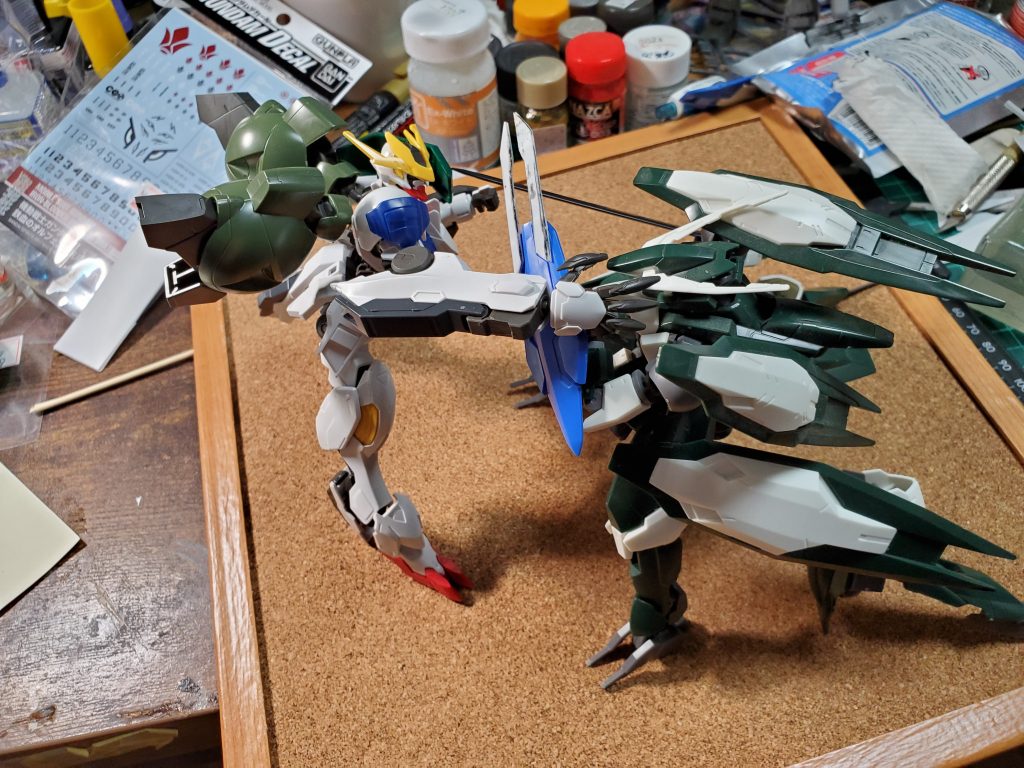 久しぶりの制作工程。
まずは適当にプロレスさせて構想を練ります。
使いませんでしたが最終回だけつけてるシールドもありました。