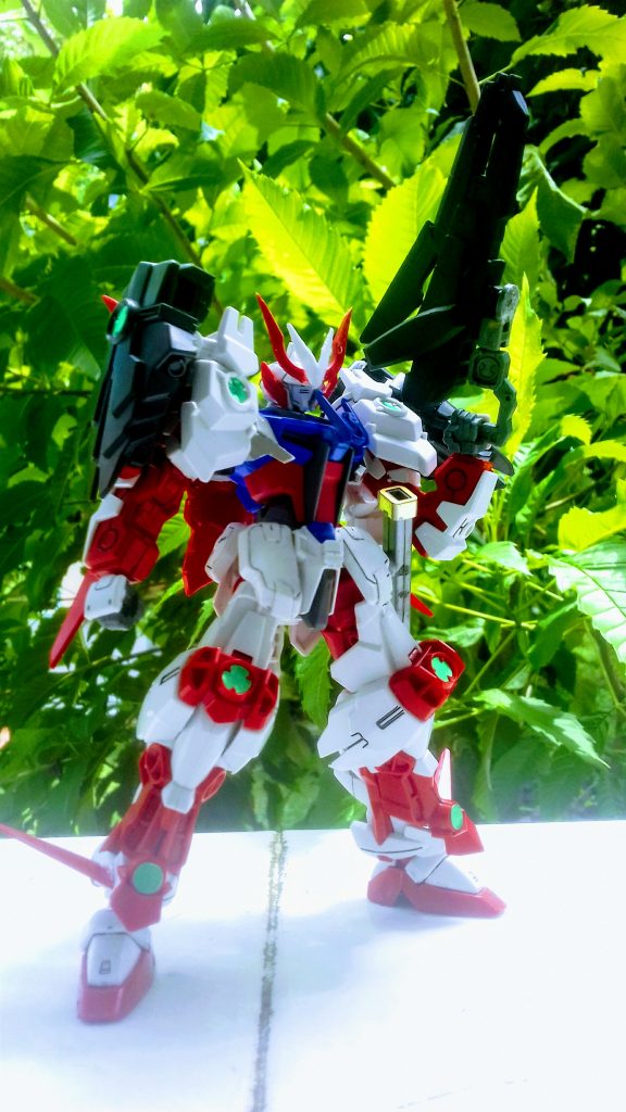 Astrike Gundam–3枚目/制作者：Đinh Trường Giang