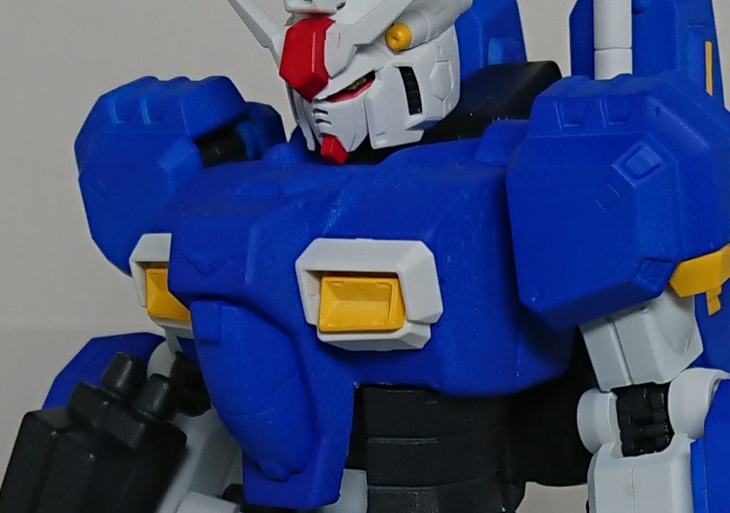 胴体は水ガンにゼフィランサスの胸部を移植する形で造形しました。