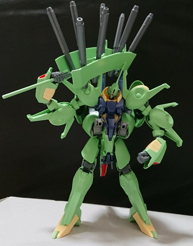 戦果...。
「第一形態時。
C・Doll(GUNSTAに投稿済み)1機撃破。B・Doll(GUNSTAに投稿済み)2機撃破。
試作1号機に撃破される。」
「第二形態時。
ブルースカイセイバー&カラミティ・ジョイフル(両機GUNSTAに投稿済み)と交戦し中破する。
ガンダムAGE-1の改修機(GUNSTAに投稿予定)に撃破される」
「第三形態時。
多数のMS撃破後、大破する。」