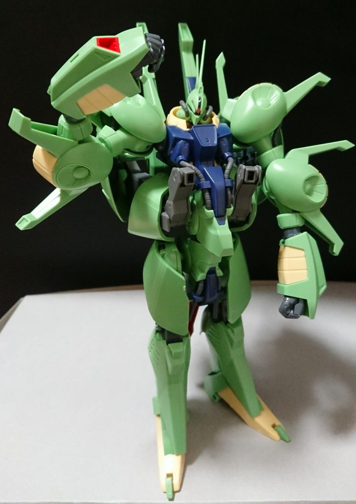 バックパック装備時。