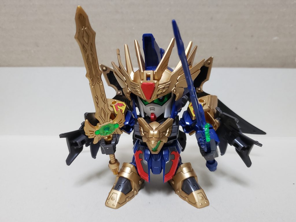 金色の剣が威天剣(いてんけん)
青色の剣が星凰剣(せいこうけん)