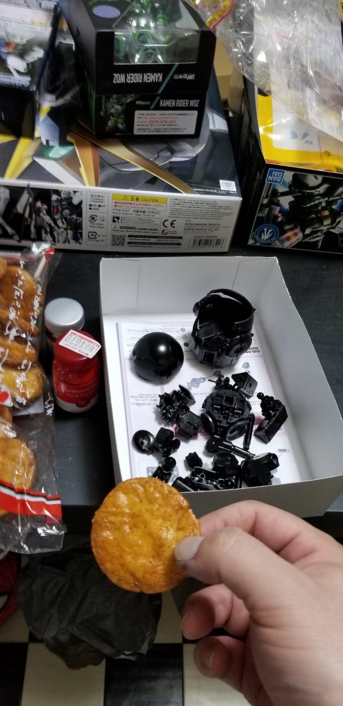 塗装中(煎餅はホントごめんなさい)