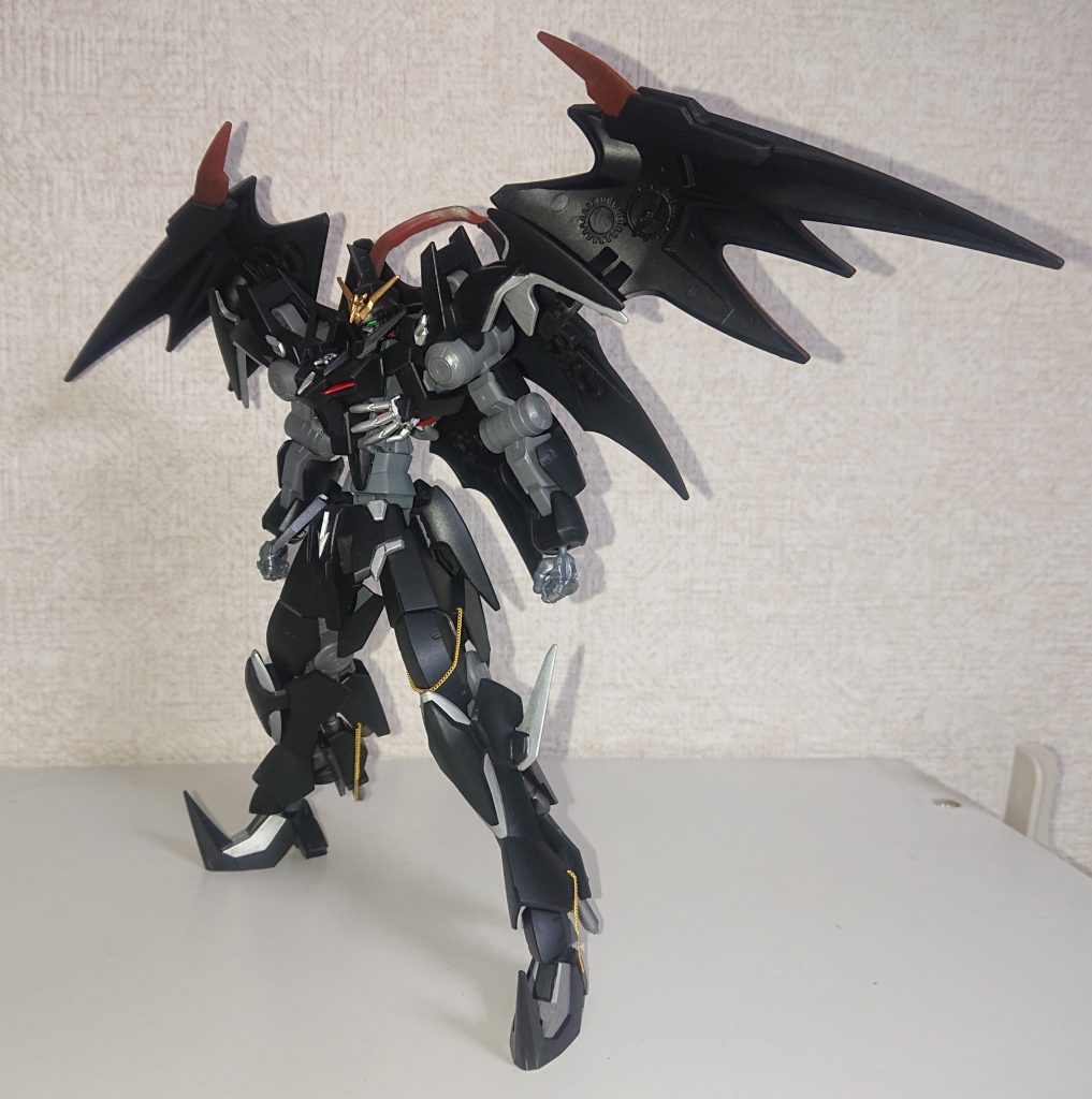 左から。
今回は100均のチェーン、クローク裏は歯車でデコレートしてます(^^)