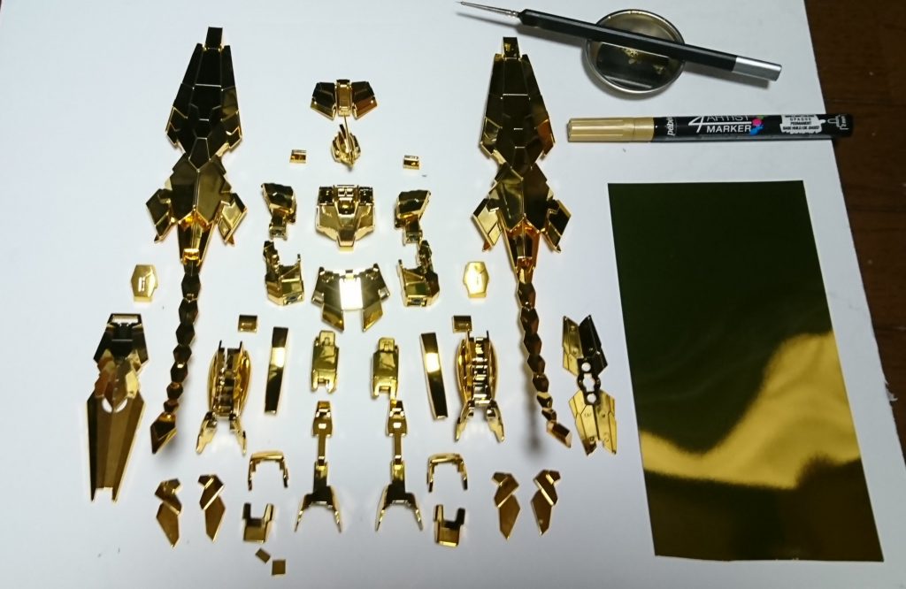 メッキパーツは全てこんな感じで処置をしました。ホントに目立たないところはマーカーを使用しました。