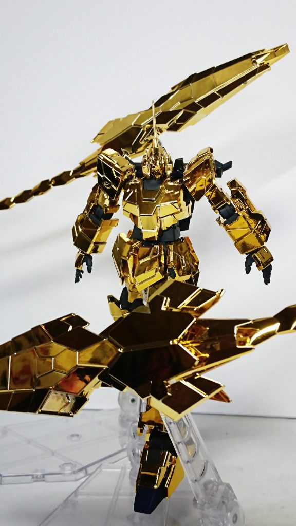 コロニー内に忽然と現れたシーンをイメージして…………