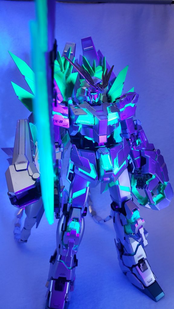 ブラックライト1