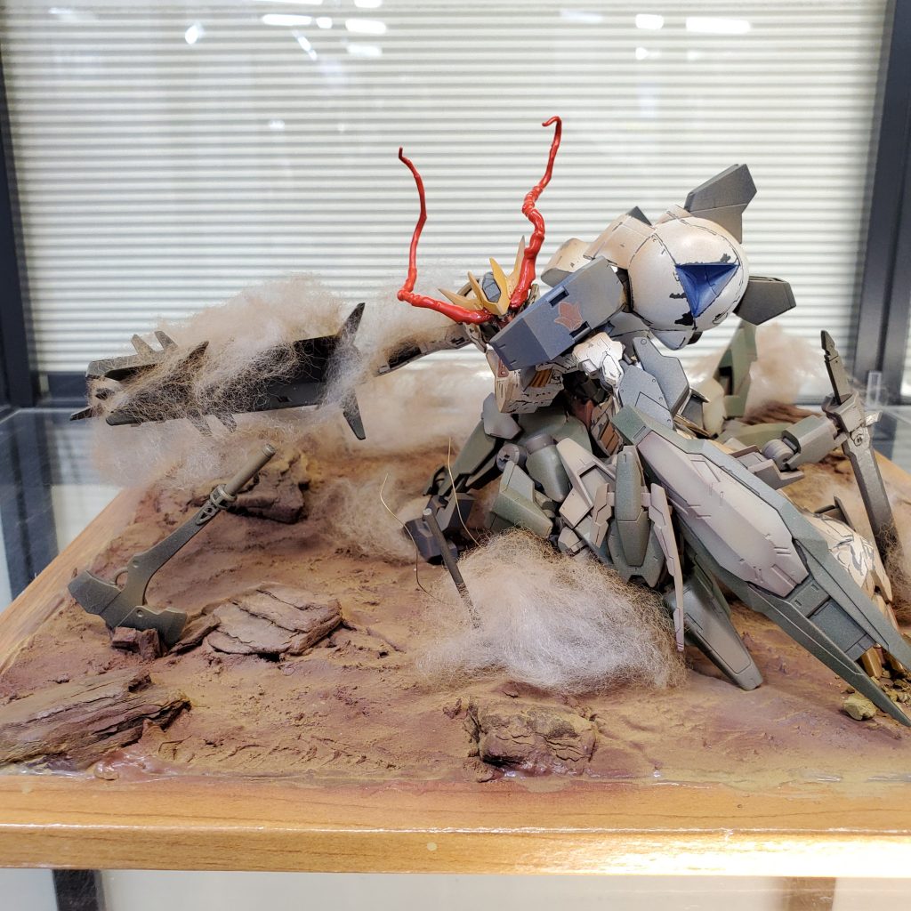 土台は百均の額縁に粘土、バークチップと綿とオール百均のお手軽仕様です。