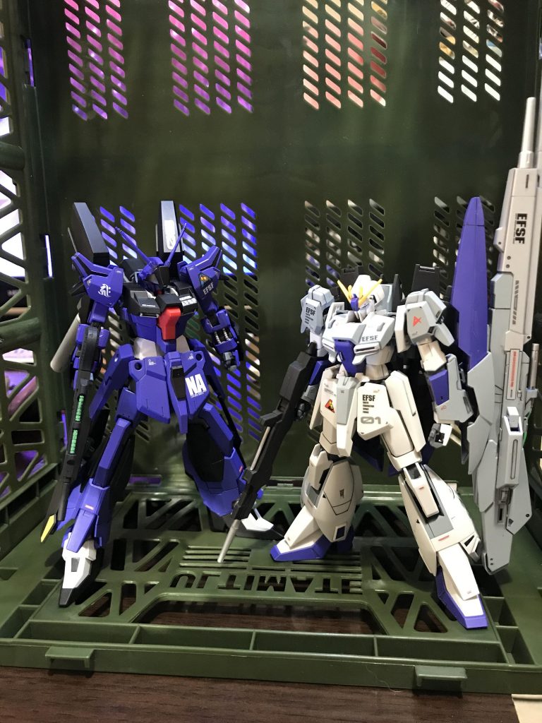 ロンドベル治安維持遊撃部隊
アストライア隊所属
チームライトニング
ゼータガンダム 
アムロ.レイ大尉搭乗機
ライトニングRGZ5号機
マサキ.キョウスケ少尉搭乗機
チームライトニング前半の編成✨