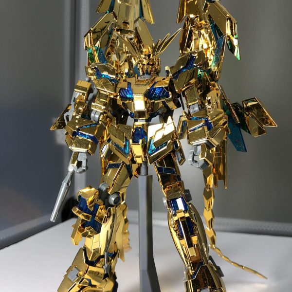 フェネクスガンダム