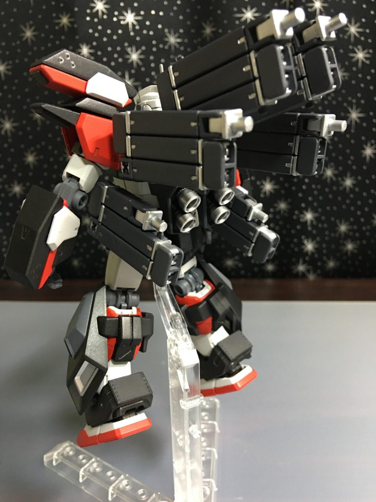 背部。
