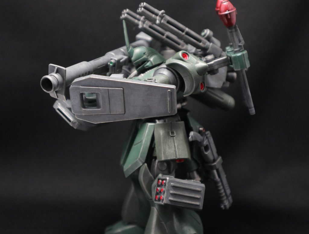 ジャイアントバズを構えて