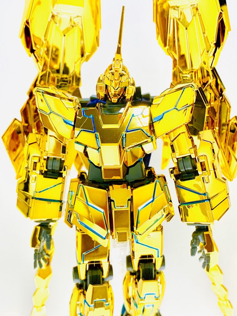 【彷徨えるリタ】ユニコーンガンダム３号機 フェネクス(ユニコーンモード)–3枚目/制作者：鉄槻 緋色