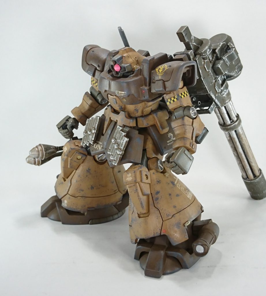 ジャイアントガトリングを装備