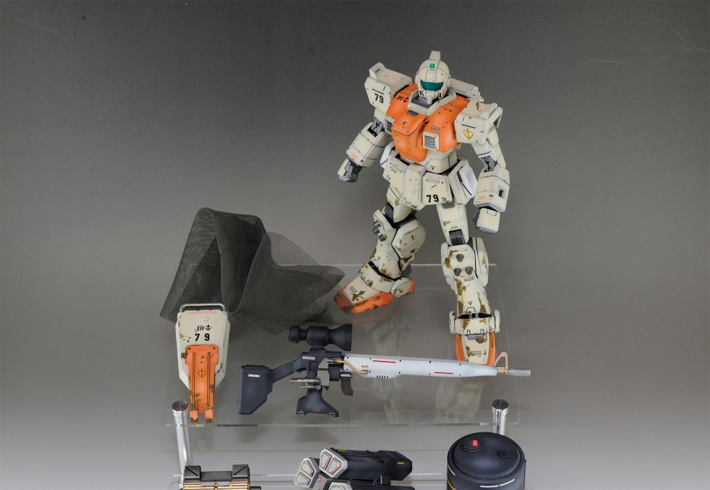 迷彩ネットというアイテムはガンプラとしては非常に珍しいですね。