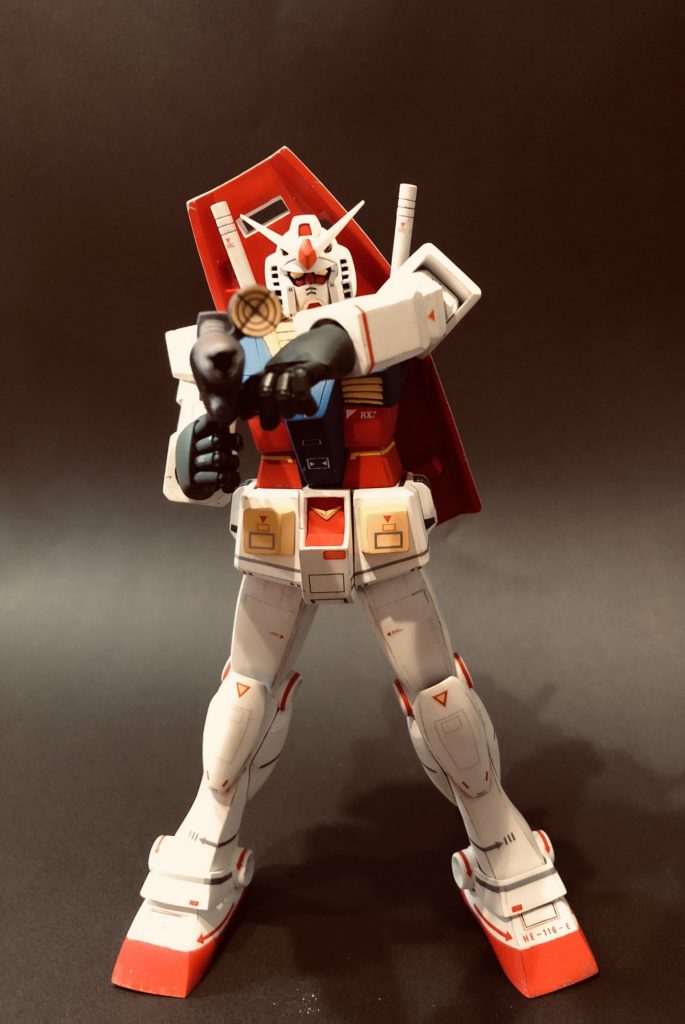 各武装はマグネットを仕込み自然にマウント出来るようにしています。