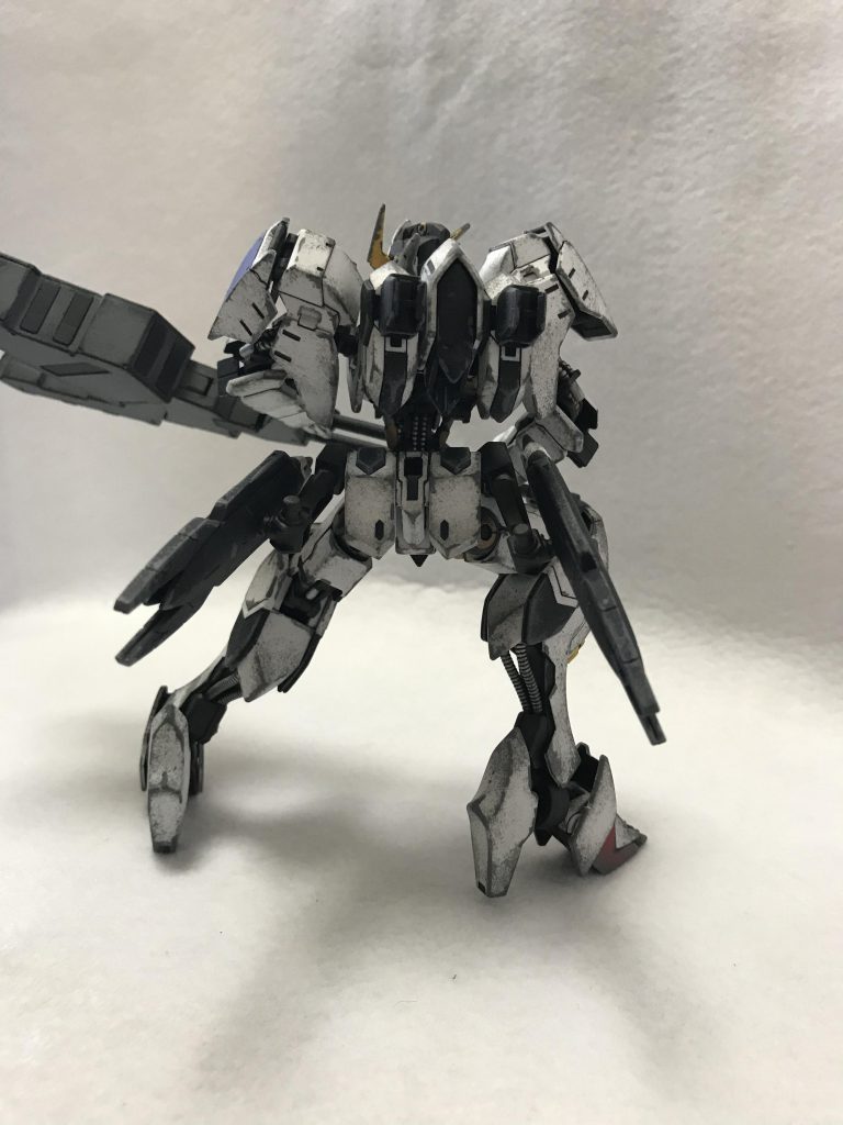 HG ガンダムバルバトス第六形態–3枚目/制作者：@gyuuuutora