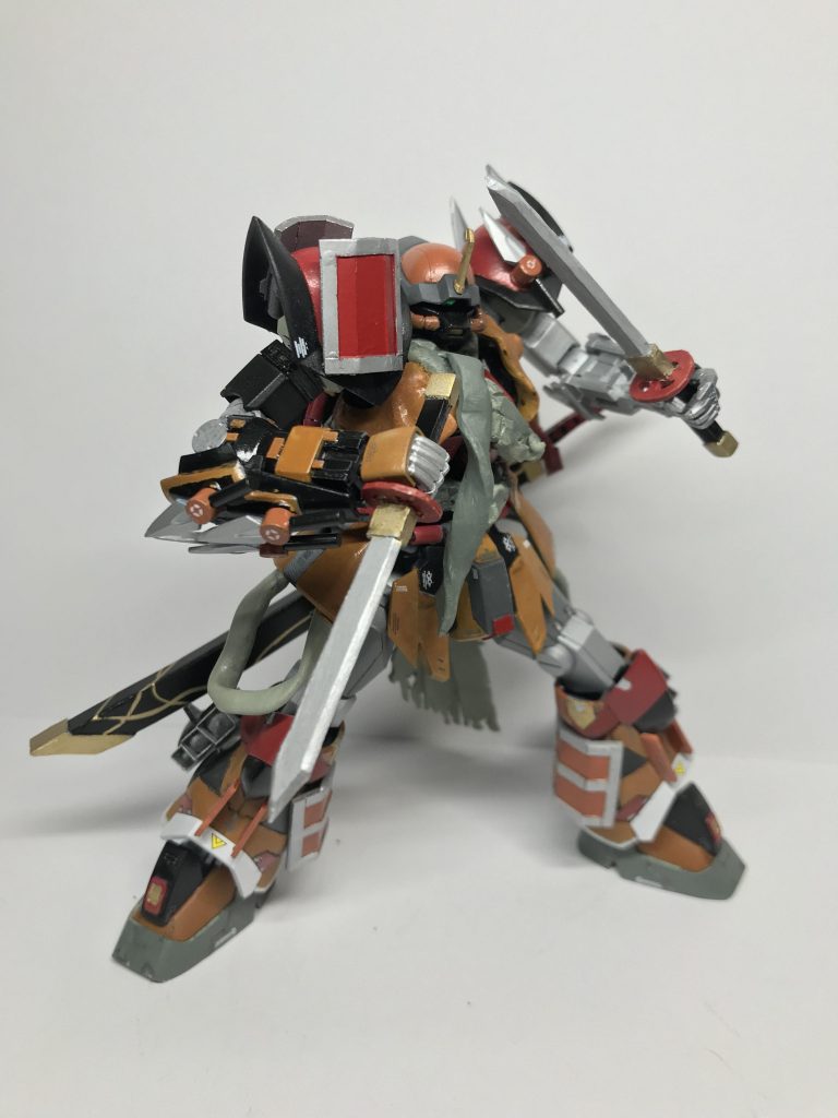 双剣抜刀
太刀のみだと寂しそうだったので双剣を持たせました。